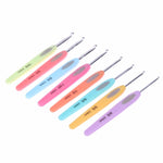8pcs LED Crochet Hook Set – Multicolor Knitting Needles with Plastic Handle 2.5–6mm