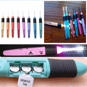 8pcs LED Crochet Hook Set – Multicolor Knitting Needles with Plastic Handle 2.5–6mm