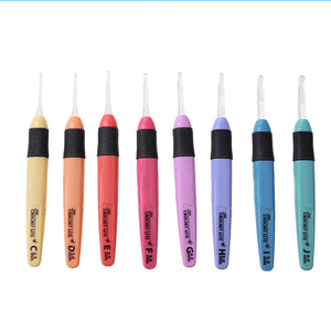 8pcs LED Crochet Hook Set – Multicolor Knitting Needles with Plastic Handle 2.5–6mm